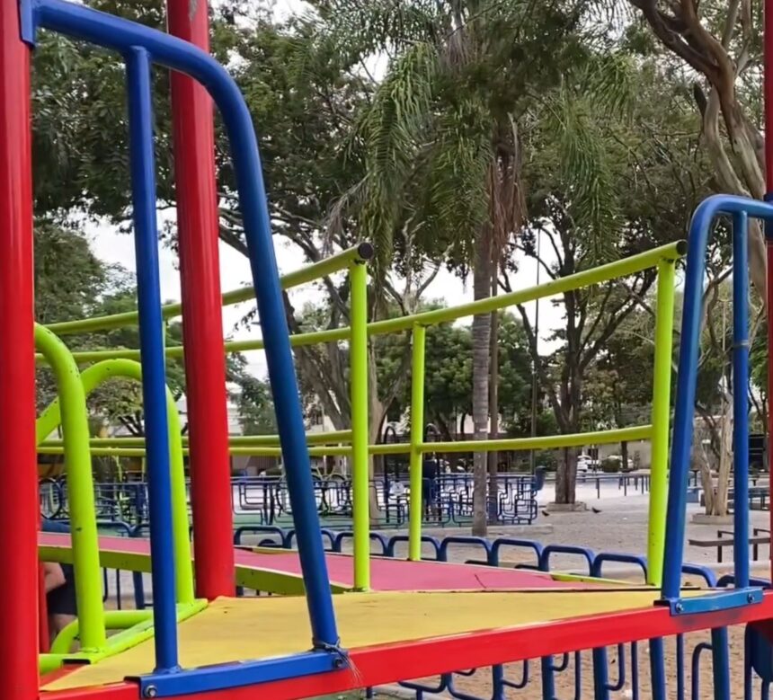 Após criança cair e ser internada, MPRJ abre inquérito para verificar manutenção e segurança dos brinquedos nas praças de Campos