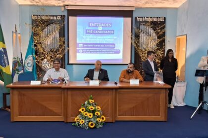 Pré-candidatos participam da segunda rodada da sabatina na ACIC