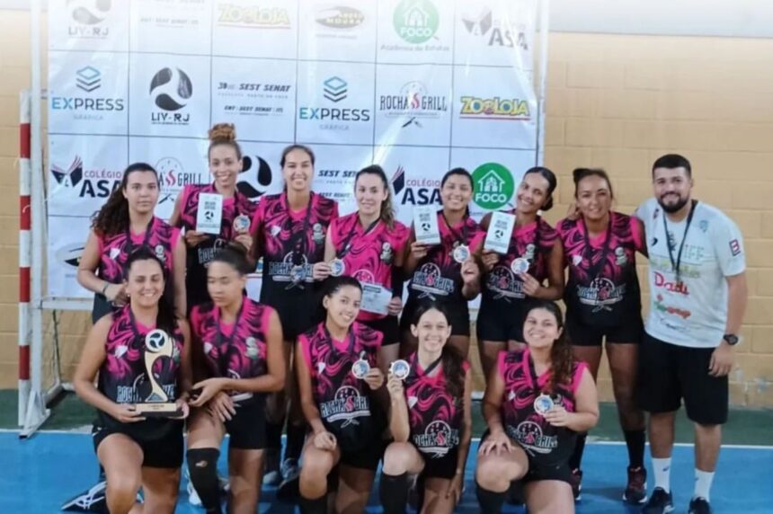 Campos é campeão da Liga do Interior de Vôlei feminino