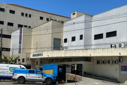 Homem é socorrido após ser baleado na cabeça, em Campos