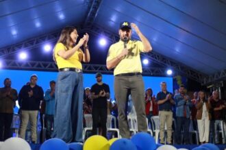 Com Rodrigo Bacellar, União confirma candidatura de Carla Caputi à reeleição em SJB