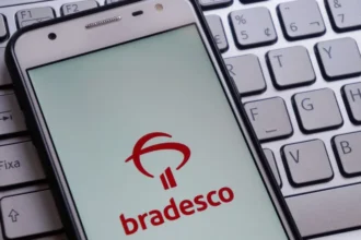 Bancos têm instabilidade após apagão cibernético e clientes reclamam nas redes