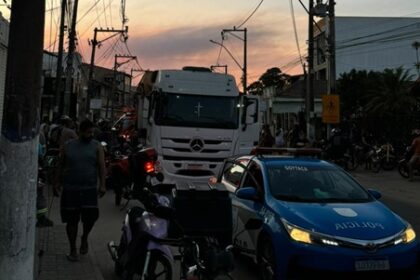 Ciclista morre após ser atropelado por caminhão na Baixada Campista