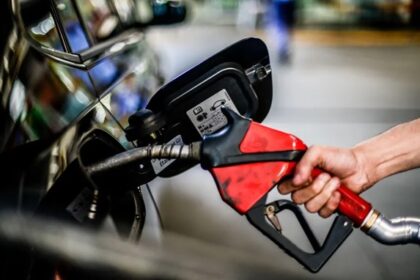 Petrobras anuncia aumento no preço da gasolina e do gás de cozinha