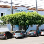 Prefeitura de Porciúncula pede desculpas após exibir filme com conteúdo adulto em televisão de hospital