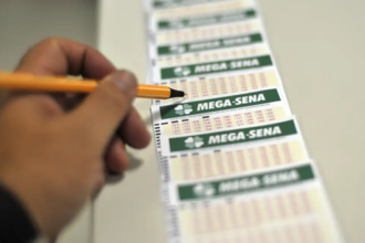 Mega-Sena sorteia nesta quinta-feira prêmio acumulado em R$ 16 milhões