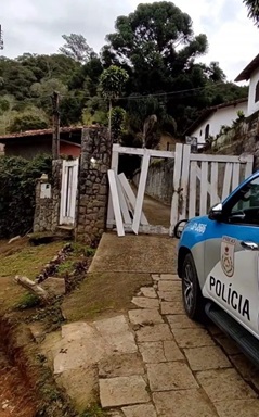 Justiça mantém prisão de suspeito de matar quatro pessoas em fazenda de Teresópolis