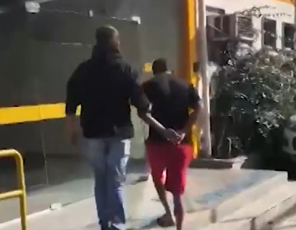 Homem que alterou status nas redes sociais para “viúvo” é preso após ameaçar e perseguir ex-mulher 