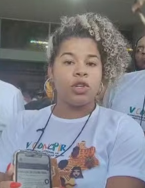 Servidora pública é confundida com foragida da justiça por sistema de reconhecimento facial da polícia