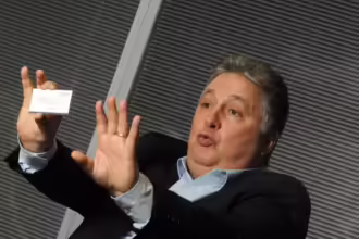 TRE mantém indeferimento da candidatura do ex-governador Garotinho a vereador no Rio