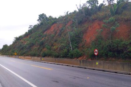 Obra na BR-101, no trecho Macaé exige mais atenção dos condutores