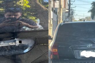 Homem para em frente a bar na região da Pelinca e tem carro depredado; suspeito é o proprietário