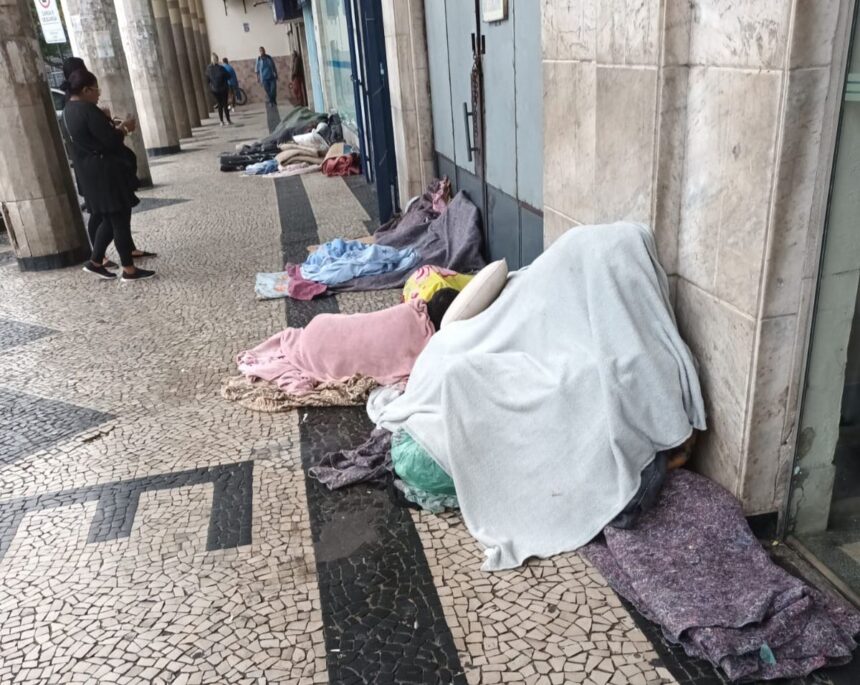 Mesmo com R$ 40 bilhões arrecadados pela Prefeitura em 20 anos, pobreza em Campos aumentou