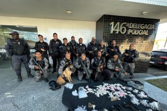PM realiza operação em Guarus e apreende drogas, armas e munições