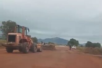 Obras na Estrada dos Ceramistas serão retomadas nesta semana e DER-RJ estuda possibilidade de abertura parcial da pista