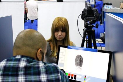 Detran.RJ realizará mutirão especial para emitir carteiras de identidade para estudantes que farão Enem, vestibulares, cursos e concursos