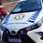 Guarda Municipal multa veículos em carreata da Delegada Madeleine: “o prefeito mandou multar, esse é mais um abuso de autoridade”