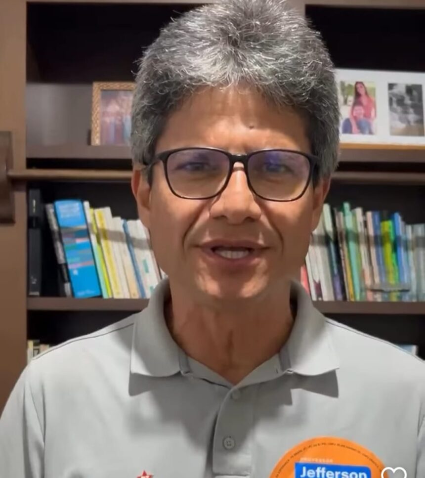 Professor Jefferson desafia Wladimir e diz que retira a candidatura caso o atual prefeito esteja falando a verdade sobre escritório de advocacia