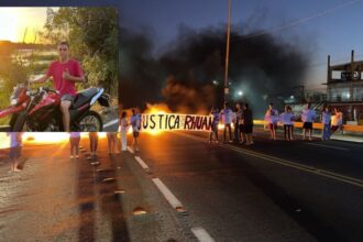 Parentes e amigos bloqueiam trecho da BR-101 e cobram justiça por jovem assassinado