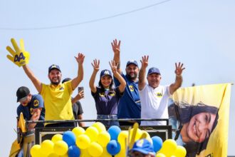 Em carreata na Baixada, Delegada Madeleine destaca: “Grandes ações na Baixada tem a marca do Estado e de Bacellar”