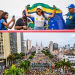 Com Praça São Salvador lotada, Madeleine reafirma confiança: “Vamos vencer essa eleição”
