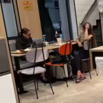 Justiça proíbe mulher que vivia em McDonald’s no Rio de frequentar o local