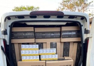 Operação conjunta resulta na apreensão de 18 mil maços de cigarros, em Campos