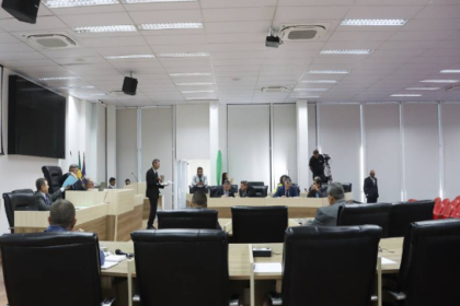 Vereadores pedem anulação de prova do concurso público de Macaé