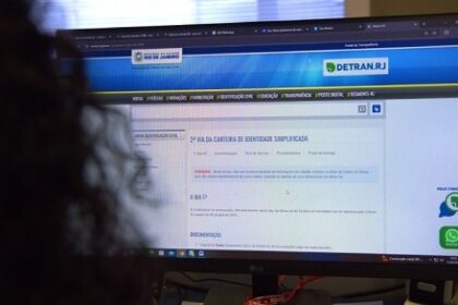Segunda via da carteira de identidade pode ser solicitada pelo site do Detran.RJ, sem precisar sair de casa