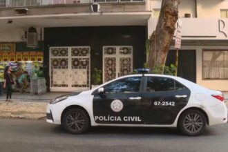 Polícia Civil realiza operação contra quadrilha que aplicava golpe do falso sequestro; buscas e apreensões são feitas em São João da Barra