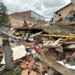 Casa desaba em Campos e deixa mãe e filha mortas