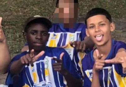 Vingança do tráfico, tiros na cabeça e comoção no bairro: o que se sabe até agora dos assassinatos de dois adolescentes em Campos