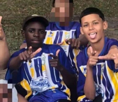 Vingança do tráfico, tiros na cabeça e comoção no bairro: o que se sabe até agora dos assassinatos de dois adolescentes em Campos