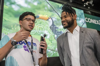 Programa Jovem Repórter: alunos da rede estadual fazem a cobertura jornalística do G20 Social