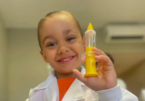 Família faz campanha solidária para ajudar criança campista na luta contra câncer raro