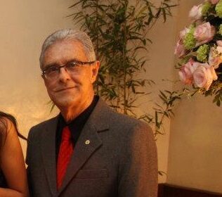 Morre em Campos o jornalista e escritor Vilmar Rangel