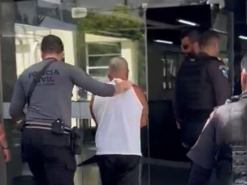 Polícia Civil prende homem que matou esposa com golpes de foice e escondeu corpo dentro de fossa, em Campos