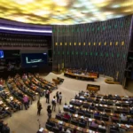 Câmara aprova projeto que aumenta número de deputados para 531
