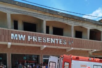 Mulher é esfaqueada por ex-companheiro enquanto trabalhava, em SFI
