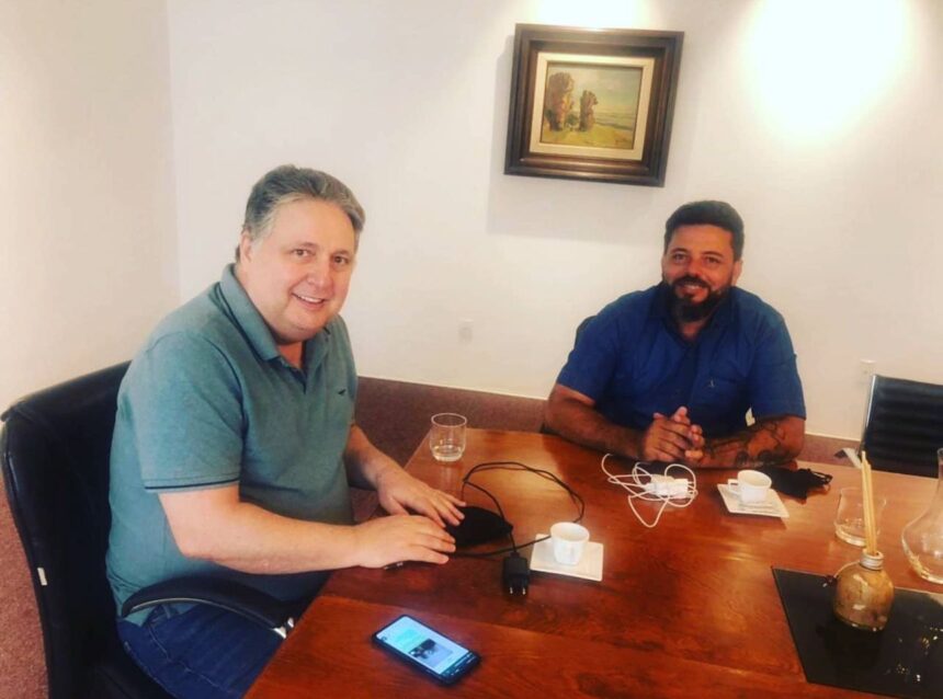 Juninho Virgílio é o candidato de Garotinho à presidência da Câmara de Campos
