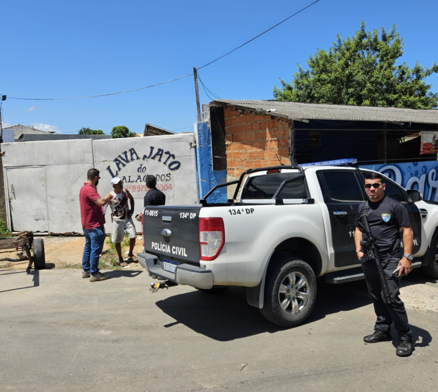 Polícia Civil interdita ferro velho que estava recebendo veículos roubados em Campos