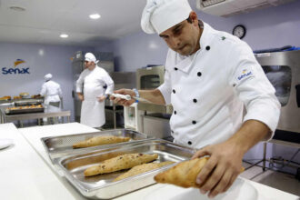 Senac abre 700 vagas para cursos no verão para todo Estado do Rio