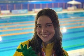 Jovem nadadora campista é campeã Sul-Americana de natação