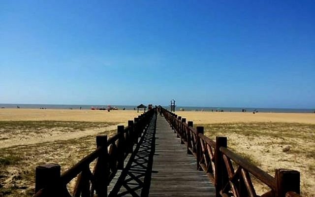 Veja a previsão do tempo nas principais praias procuradas pelos campistas no Ano Novo