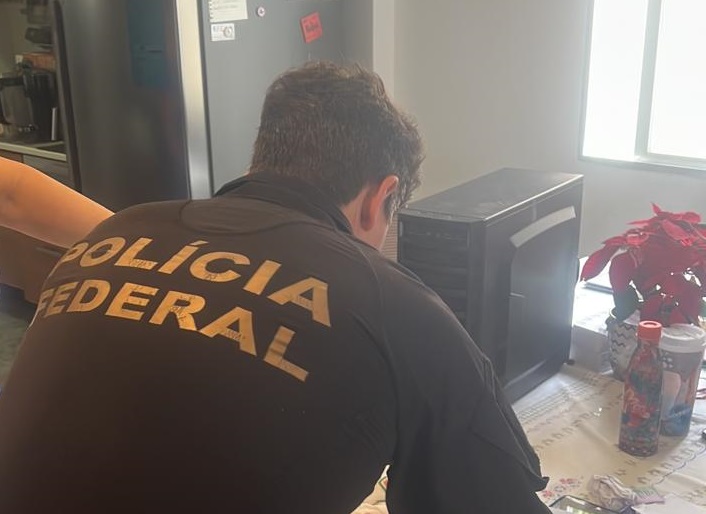 FBI reportou à PF participação de morador de Campos em crime de pornografia infantil
