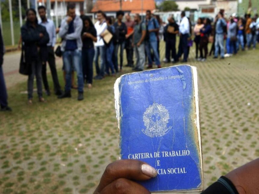 Com cerca de 4000 desligamentos em um mês, Campos registra recorde de demissões nos últimos anos