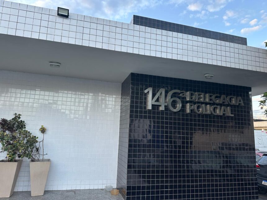 Mulher é assassinada a tiros dentro de casa em Campos