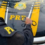 Homem é preso em flagrante após suspeita importunar sexualmente mulher dentro de ônibus em Campos