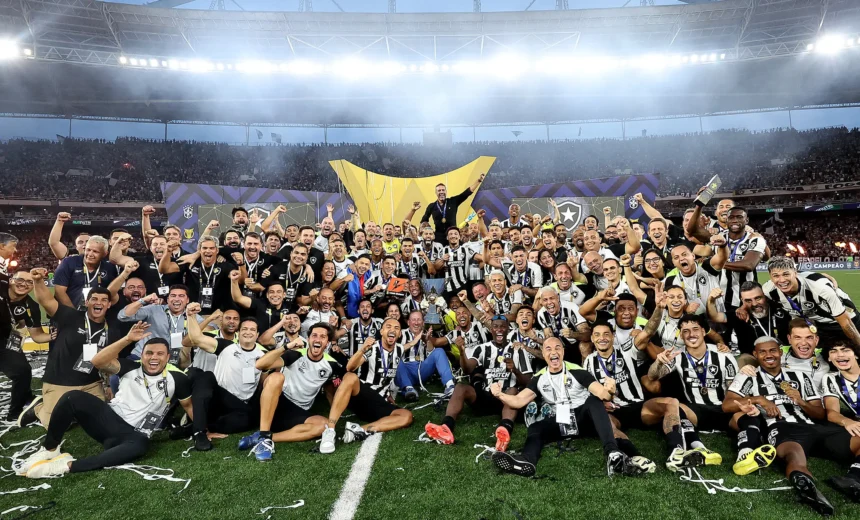 Botafogo vence o São Paulo e conquista o Campeonato Brasileiro de 2024