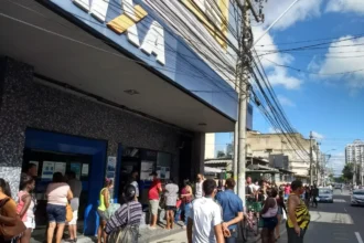 Bancos irão atender em horários reduzidos no final de ano